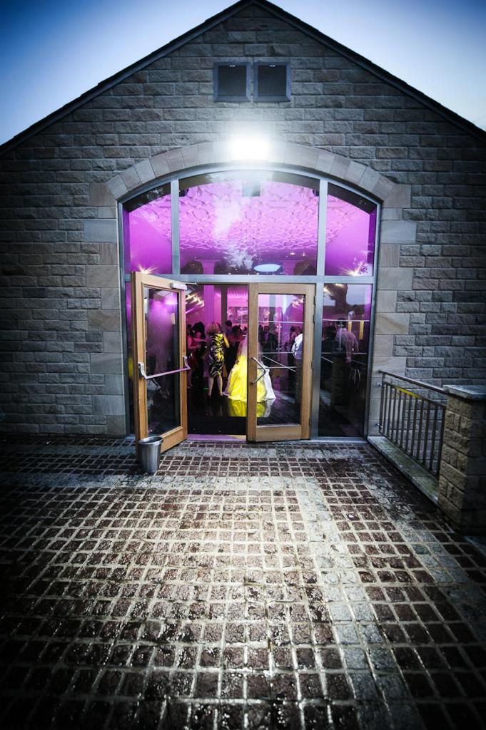 The Saddleworth Hotel Diggle Екстериор снимка