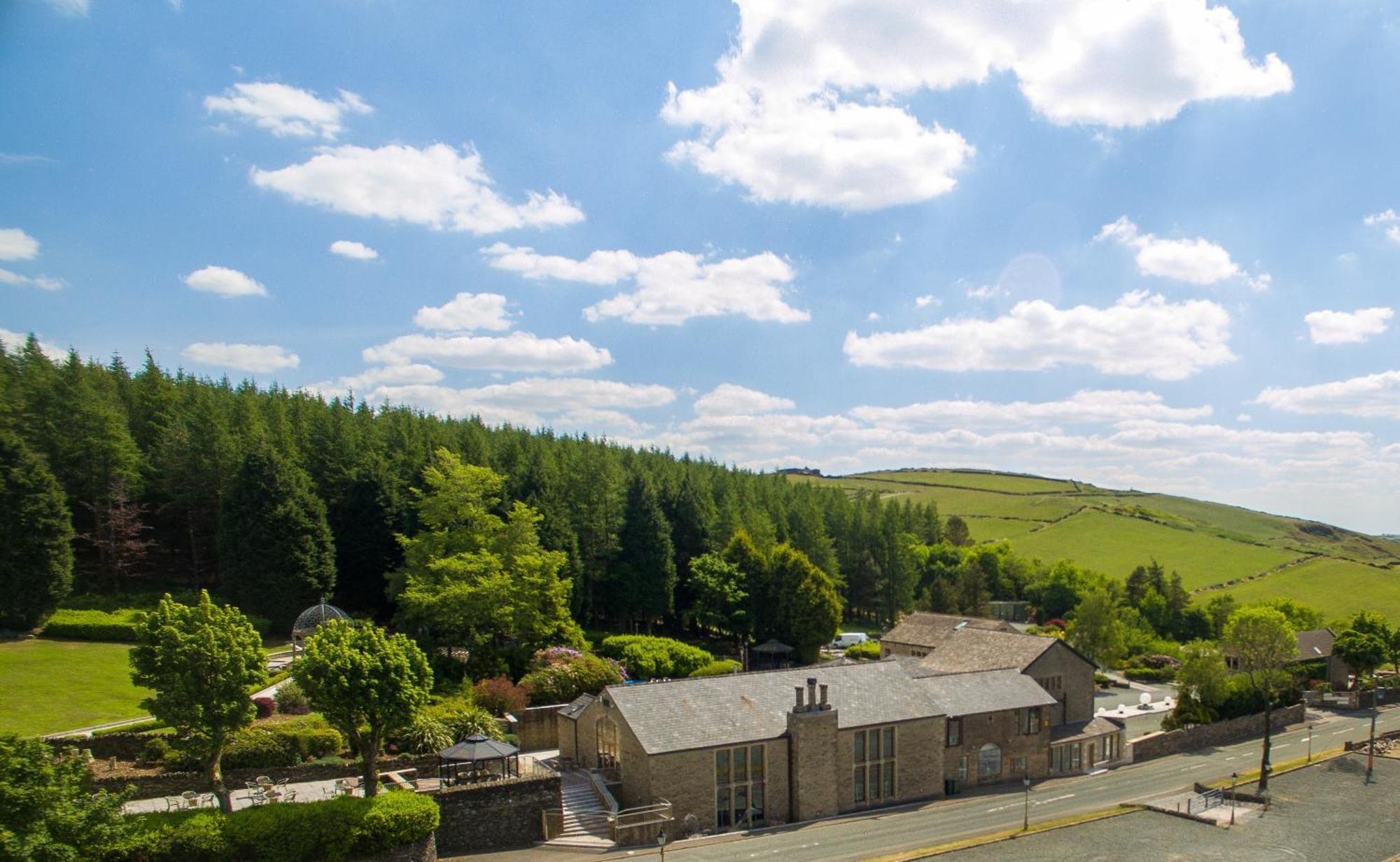 The Saddleworth Hotel Diggle Екстериор снимка