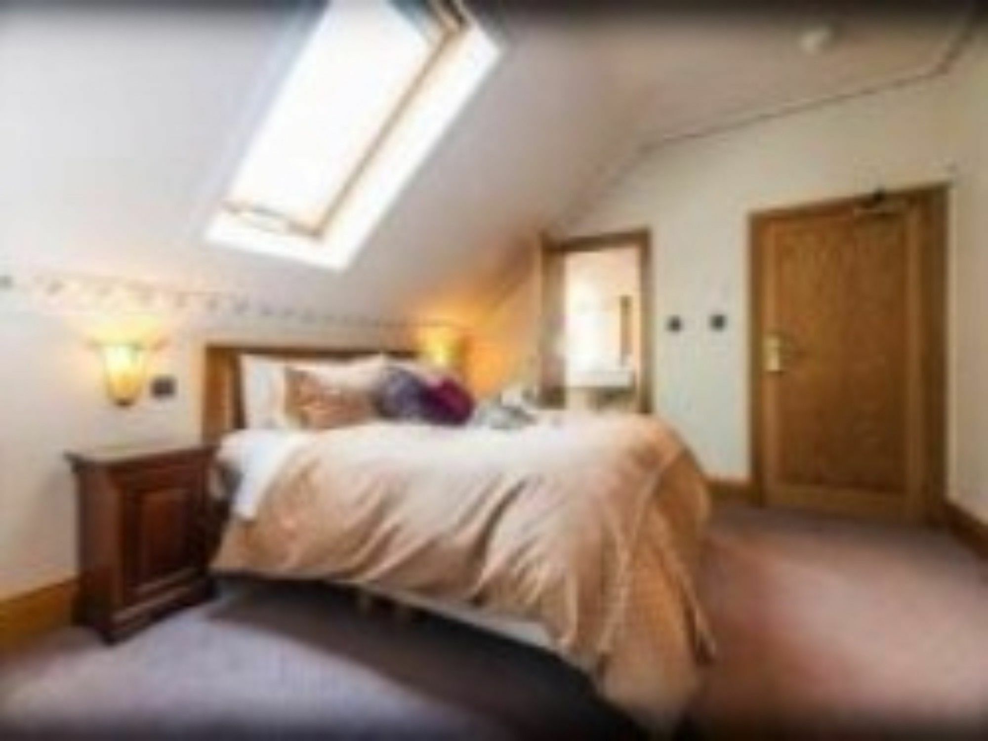 The Saddleworth Hotel Diggle Екстериор снимка