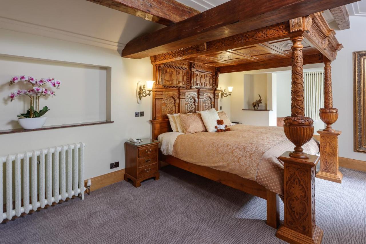 The Saddleworth Hotel Diggle Екстериор снимка